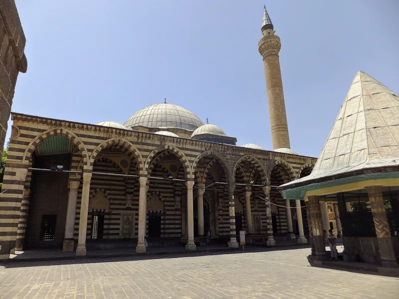 La mezquita de Behram Pasha en Diyarbakir: una obra maestra de Sinan del siglo XVI