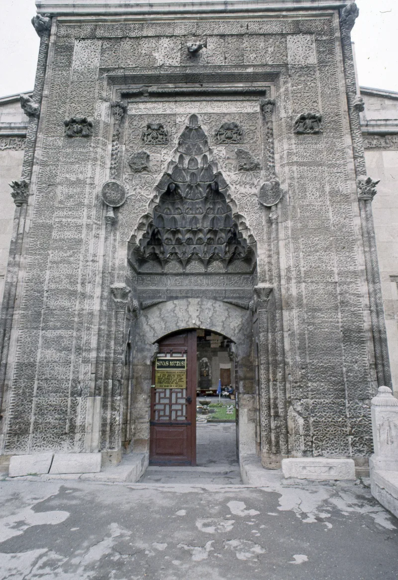 La madraza de Buruji, en Sivas: una joya de la arquitectura selyúcida
