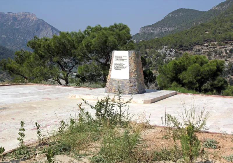 El monumento a Federico Barbarroza en Silifke: historia y cómo llegar