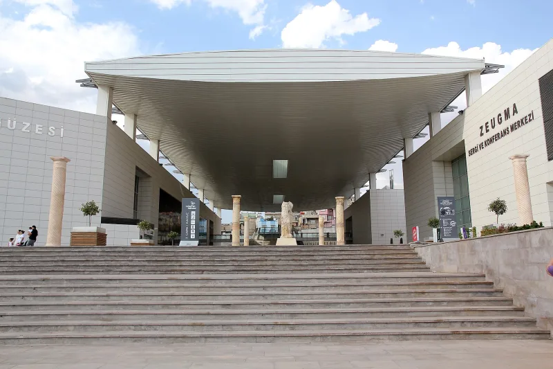 Museo de Narlykuyu: mosaico «Las tres gracias» en Silifke