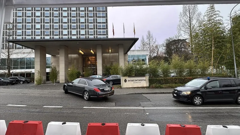 Переговоры между Россией, США и Украиной продолжаются в Женеве второй день