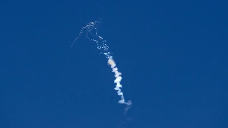 أُعلن أن مبنى جهاز المخابرات في العراق تعرض للقصف بواسطة طائرة بدون طيار