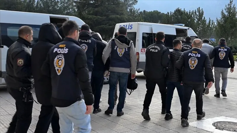 تم تنفيذ 787 عملية خلال الشهر الماضي لاستهداف المخدرات والمراهنات غير القانونية والمقامرة الإلكترونية