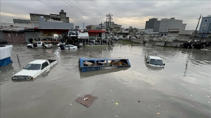 Les pluies qui se sont abattues sur la ville d'Erbil, en Irak, ont perturbé la vie quotidienne