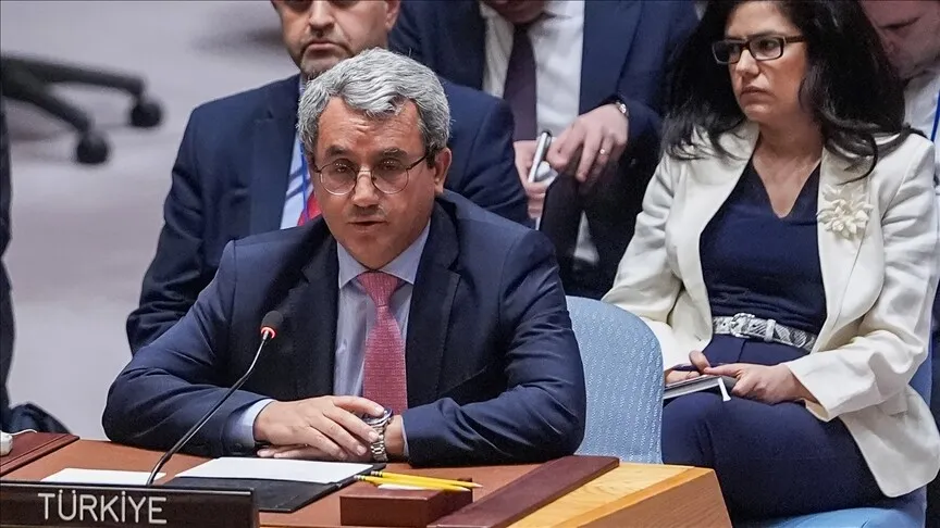 Stály predstaviteľ Turecka pri OSN Yıldız vyzval Izrael, aby sa stiahol z okupovaných území v Sýrii