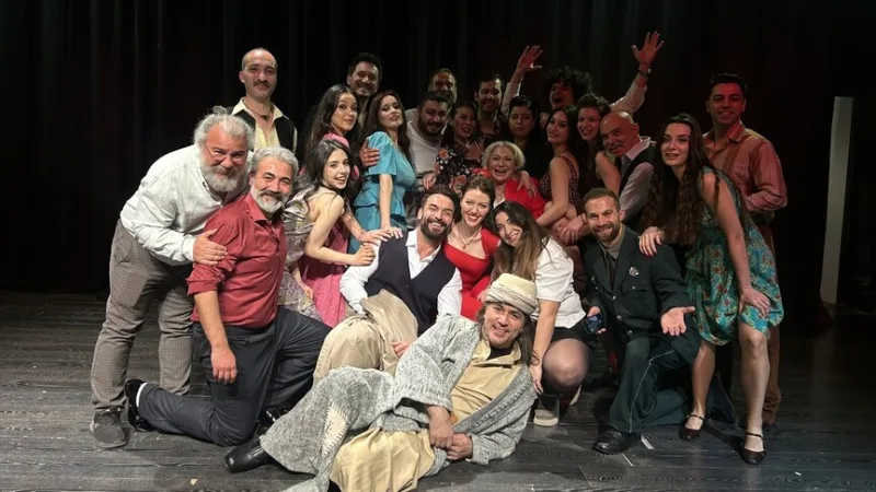 O musical «Fosforlu Cevriye» regressa aos palcos