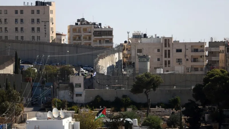 Iisraeli sõdurid haavasid Ida-Kuduses eraldusmüüri lähedal üht palestiinlast
