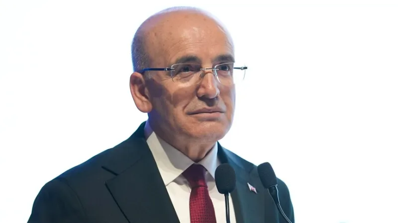 Minister Şimşek: Podejmujemy szeroko zakrojone działania, aby w jak najmniejszym stopniu odczuć skutki obecnej sytuacji gospodarczej na świecie