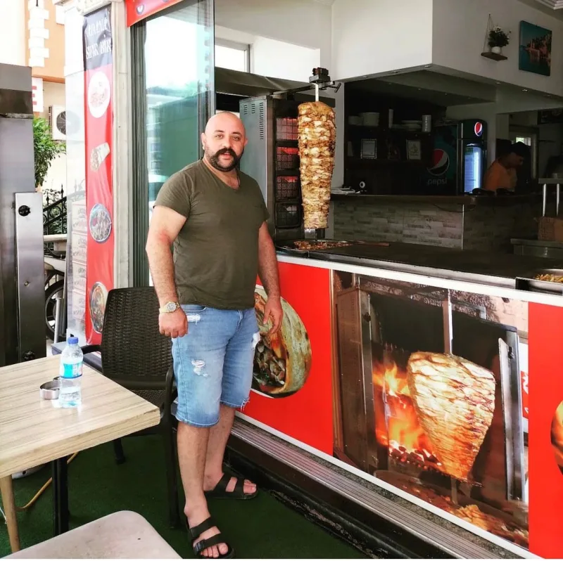 SıfırBir Döner — Restauracja w Alanyi: Zamówienie online, ceny i opinie